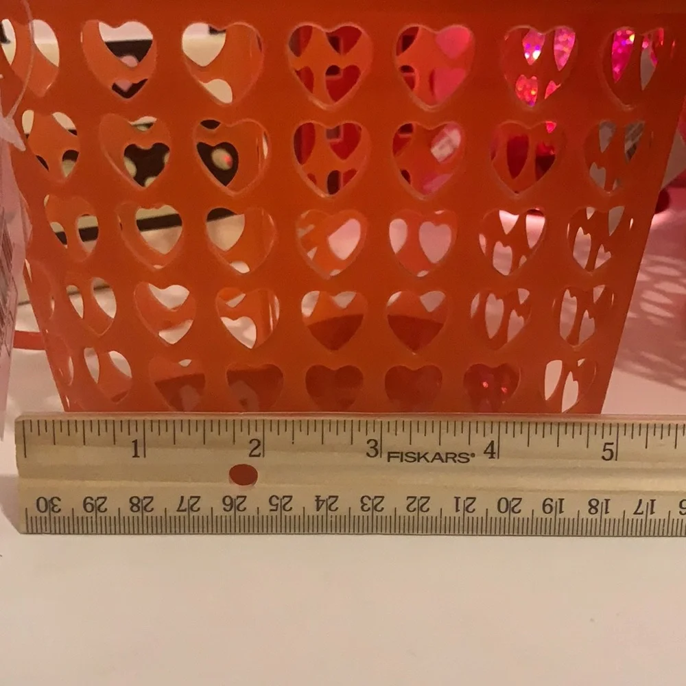 Target Bullseye Valentine’s heart Shape plastic basket in color Red.